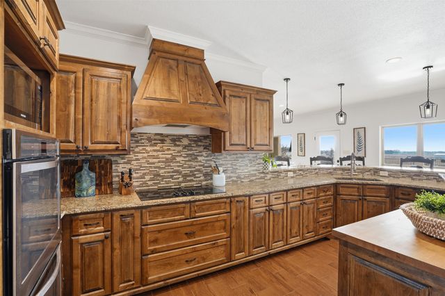2701 County Road 1110, Rio Vista, TX 76093