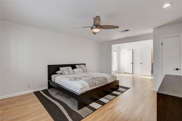 828 Vegas Valley Drive, Las Vegas, NV 89109