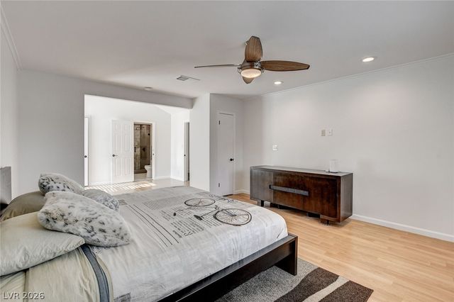 828 Vegas Valley Drive, Las Vegas, NV 89109