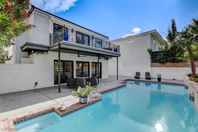 828 Vegas Valley Drive, Las Vegas, NV 89109