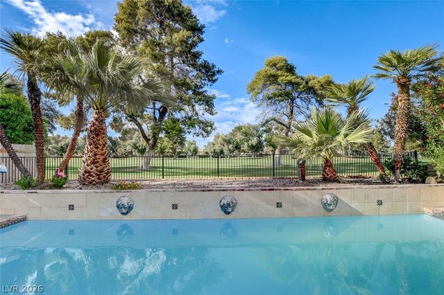 828 Vegas Valley Drive, Las Vegas, NV 89109