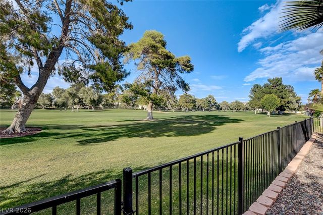 828 Vegas Valley Drive, Las Vegas, NV 89109