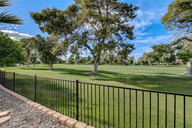 828 Vegas Valley Drive, Las Vegas, NV 89109