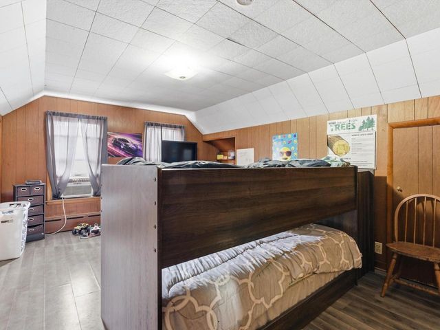 2201 Washington STREET, Manitowoc, WI 54220