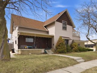 2201 Washington STREET, Manitowoc, WI 54220
