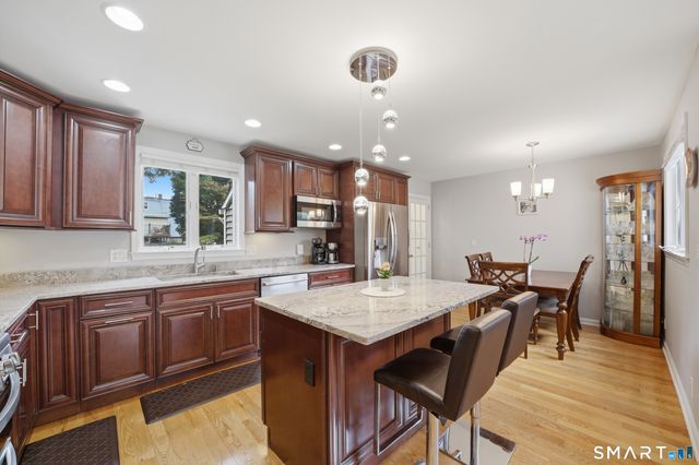39 Scribner Avenue, Norwalk, CT 06854