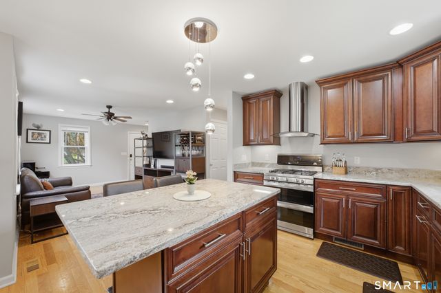 39 Scribner Avenue, Norwalk, CT 06854