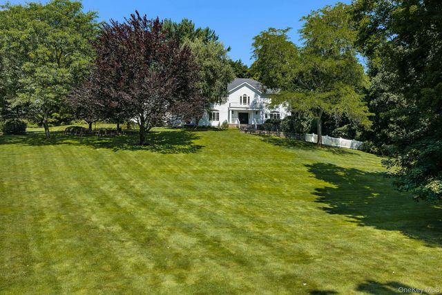 218 McLain Street, Bedford Corners, NY 10549