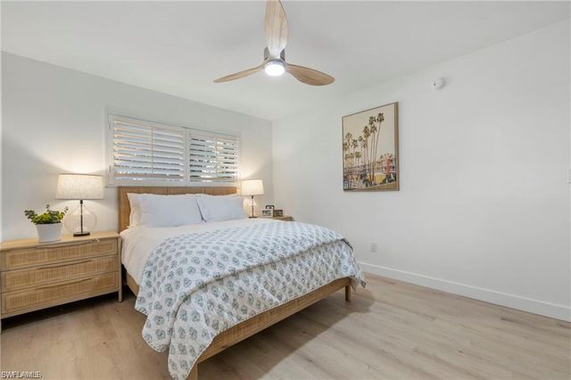 503 Broad AVE S 503, Naples, FL 34102