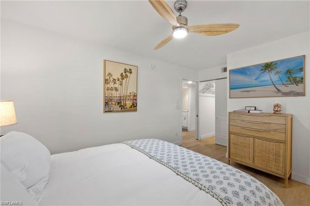 503 Broad AVE S 503, Naples, FL 34102