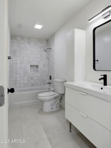 1306 E WILLETTA Street, Phoenix, AZ 85006