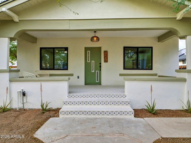 1306 E WILLETTA Street, Phoenix, AZ 85006