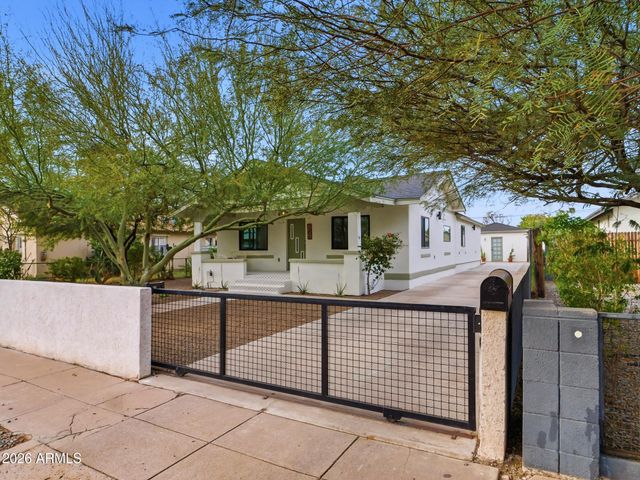 1306 E WILLETTA Street, Phoenix, AZ 85006