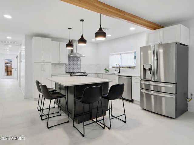 1306 E WILLETTA Street, Phoenix, AZ 85006