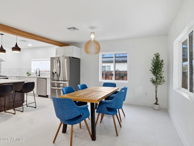 1306 E WILLETTA Street, Phoenix, AZ 85006