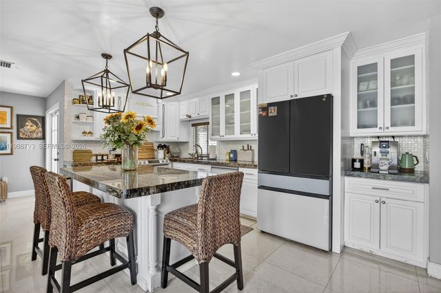 15000 SW 45th Ln, Miami, FL 33185