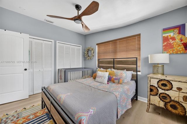 15000 SW 45th Ln, Miami, FL 33185