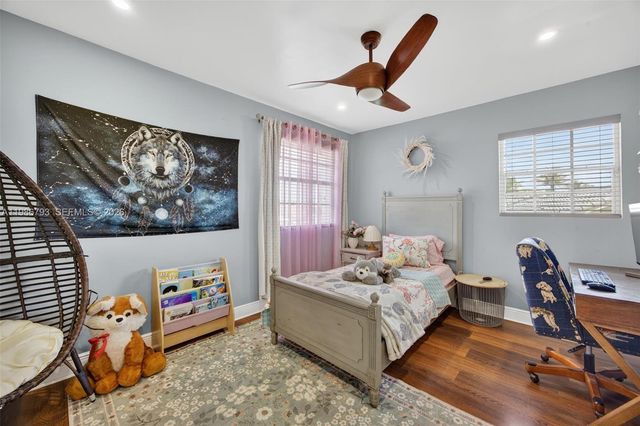 15000 SW 45th Ln, Miami, FL 33185