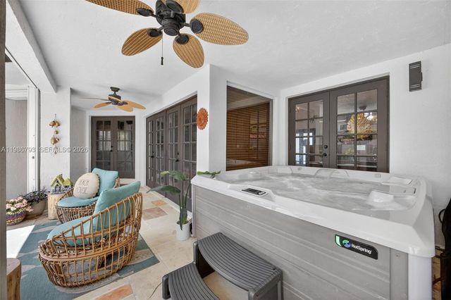 15000 SW 45th Ln, Miami, FL 33185