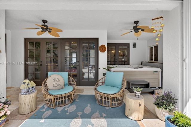 15000 SW 45th Ln, Miami, FL 33185