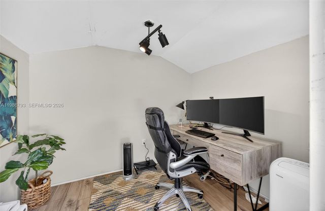 15000 SW 45th Ln, Miami, FL 33185