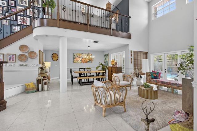 15000 SW 45th Ln, Miami, FL 33185