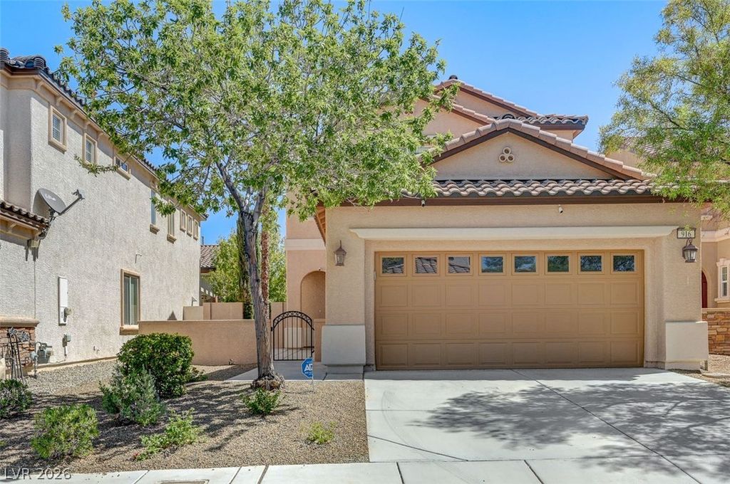 916 Baronet Drive, Las Vegas, NV 89138 — photo 2