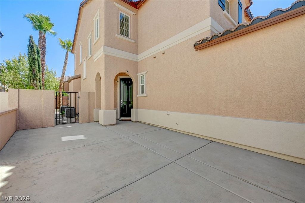 916 Baronet Drive, Las Vegas, NV 89138 — photo 5