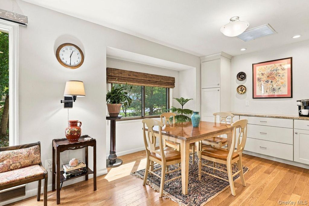 45 Jefferson Oval G, Yorktown Heights, NY 10598 — photo 5