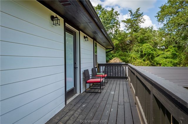 15 Golfclub Drive, Hilltop Lakes, TX 77871