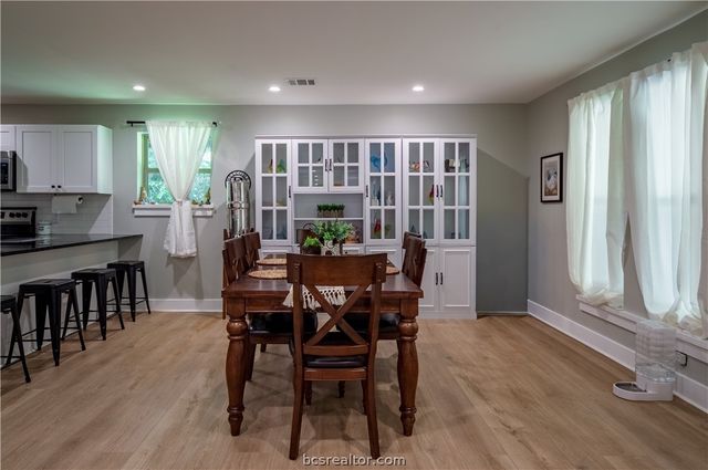 15 Golfclub Drive, Hilltop Lakes, TX 77871