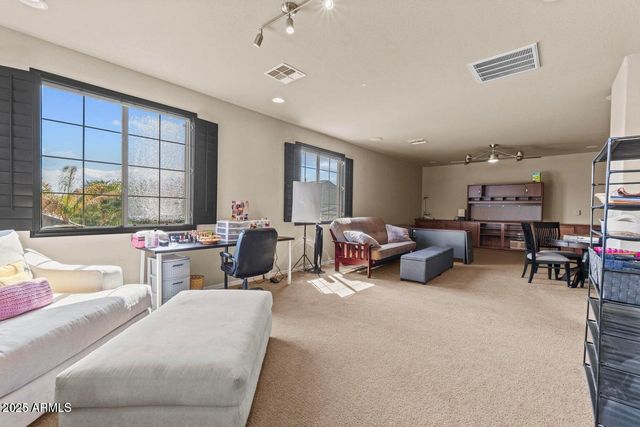 2879 E JANELLE Way, Gilbert, AZ 85298