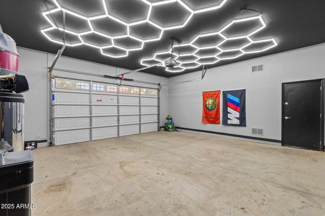 2879 E JANELLE Way, Gilbert, AZ 85298