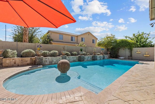 2879 E JANELLE Way, Gilbert, AZ 85298