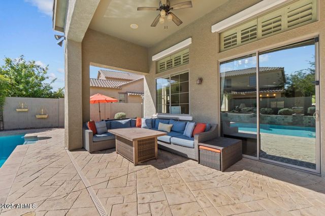 2879 E JANELLE Way, Gilbert, AZ 85298