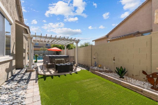 2879 E JANELLE Way, Gilbert, AZ 85298