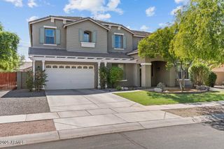2879 E JANELLE Way, Gilbert, AZ 85298