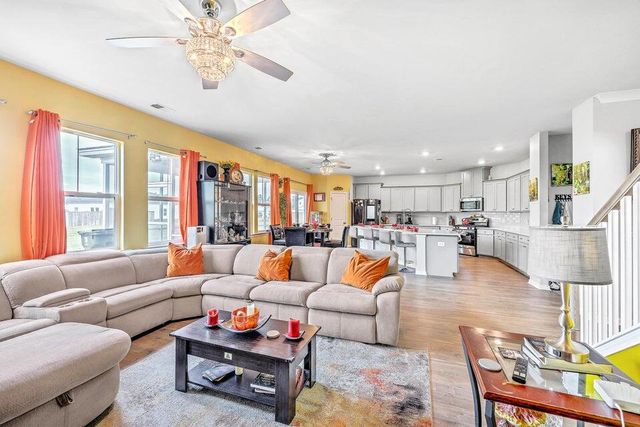 610 Squire Pope Road, Summerville, SC 29486