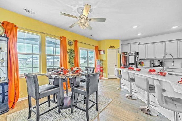 610 Squire Pope Road, Summerville, SC 29486