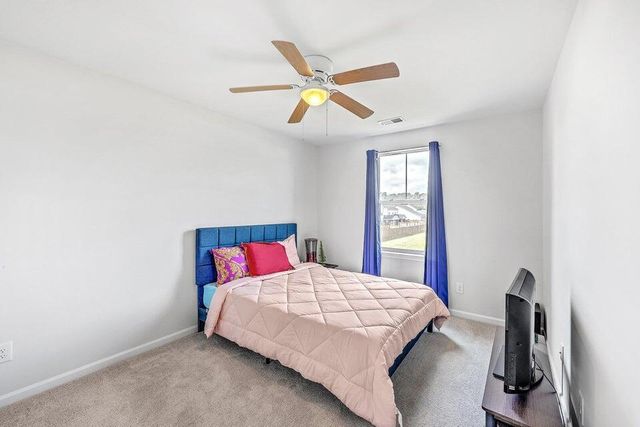 610 Squire Pope Road, Summerville, SC 29486