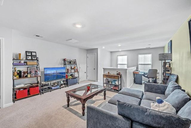 610 Squire Pope Road, Summerville, SC 29486