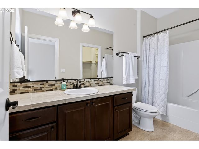 15419 Nw DOMINION Dr, Portland, OR 97229