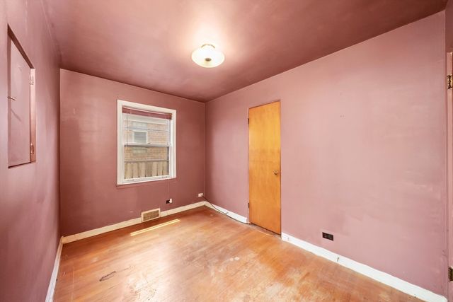 1028 32nd Avenue, Bellwood, IL 60104