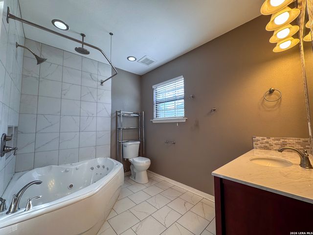 325 Hickman, Boerne, TX 78006