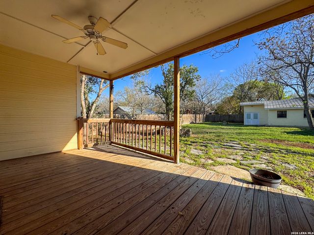 325 Hickman, Boerne, TX 78006