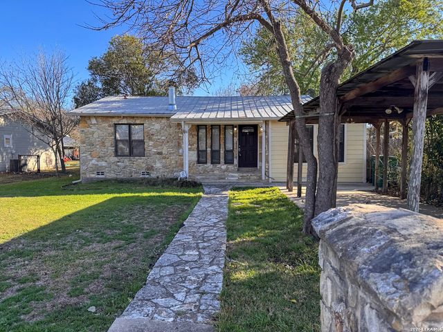 325 Hickman, Boerne, TX 78006