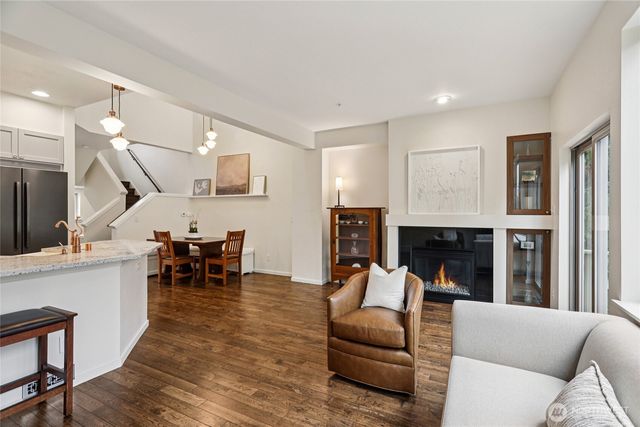 2122 NW Boulder Way Drive, Issaquah, WA 98027