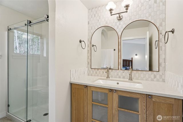 2122 NW Boulder Way Drive, Issaquah, WA 98027