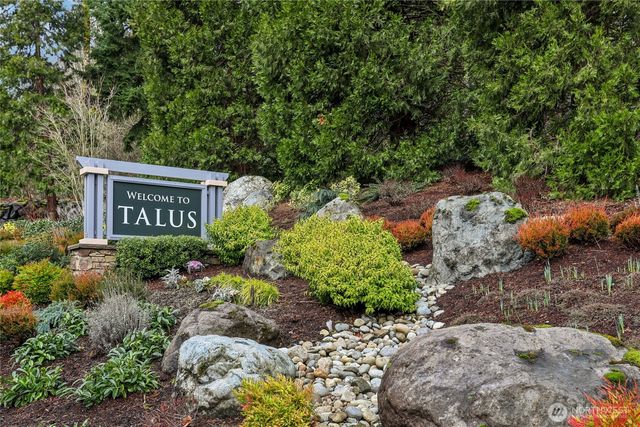 2122 NW Boulder Way Drive, Issaquah, WA 98027