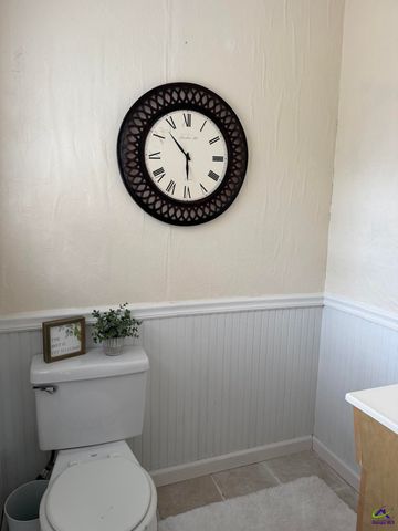 229 W Peter St, Cochran, GA 31014